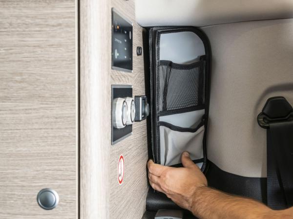 VanEquip Klettutensil kleines Fenster hinten links für Citroen Campster
